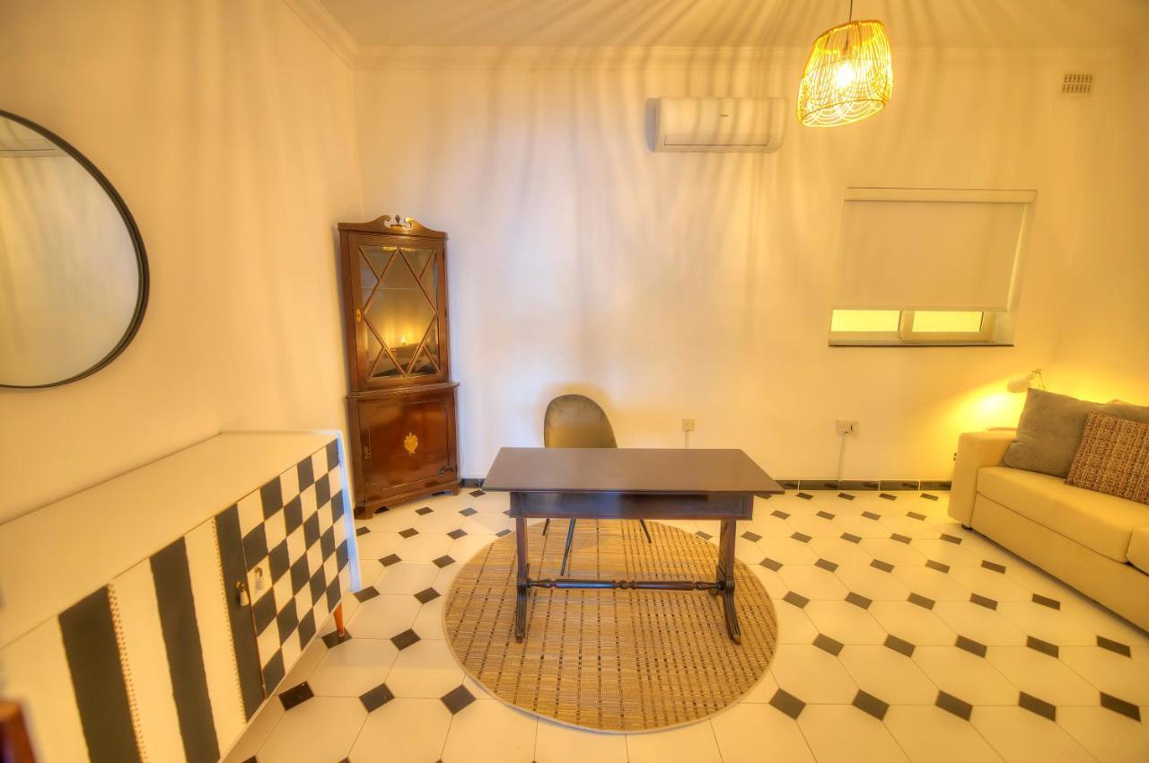 Beautifully Furnished Seafront 4 Bedrooms Goslm-4 Слима Екстериор снимка