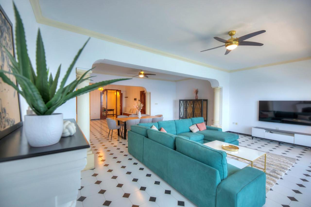 Beautifully Furnished Seafront 4 Bedrooms Goslm-4 Слима Екстериор снимка