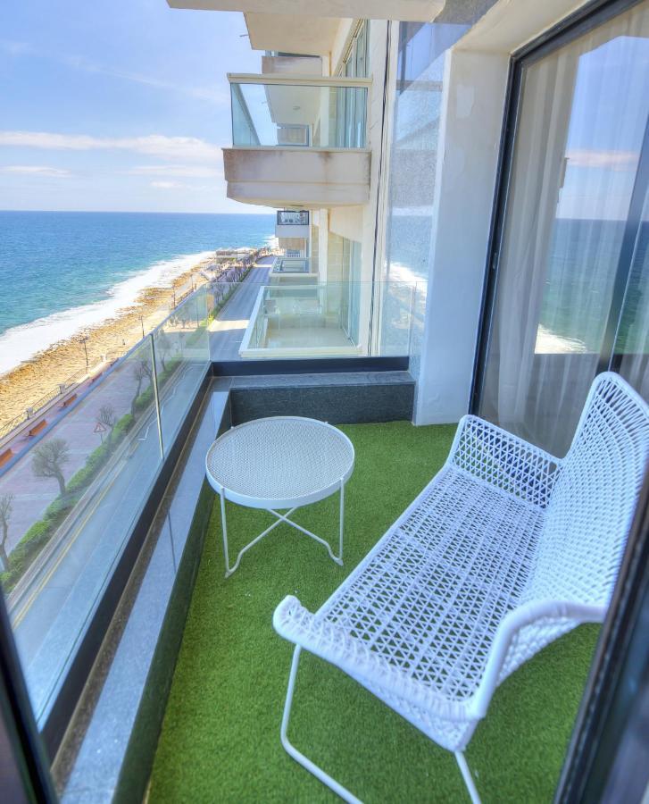Beautifully Furnished Seafront 4 Bedrooms Goslm-4 Слима Екстериор снимка